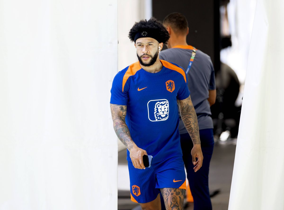 Îl mai recunoști? Memphis Depay și-a schimbat total look-ul înaintea disputei cu România de la Euro 2024: „Și prietenei mele îi place!”