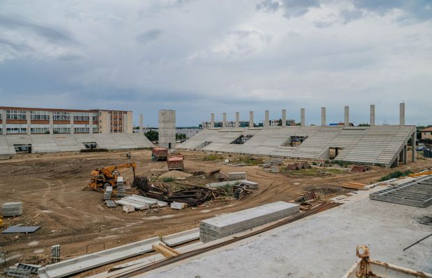 Stadionul finanțat din bugetul local prinde contur » Dominic Fritz: „60% din lucrări sunt gata!”