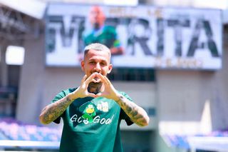 Alex Mitriță, primul din istorie! Ce distincție a primit din partea chinezilor după un debut excepțional