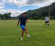 Simon Măzărache înainte de meciul care a adus promovarea formației din Lerești / Sursă foto: Facebook@ Muscel TV Câmpulung
