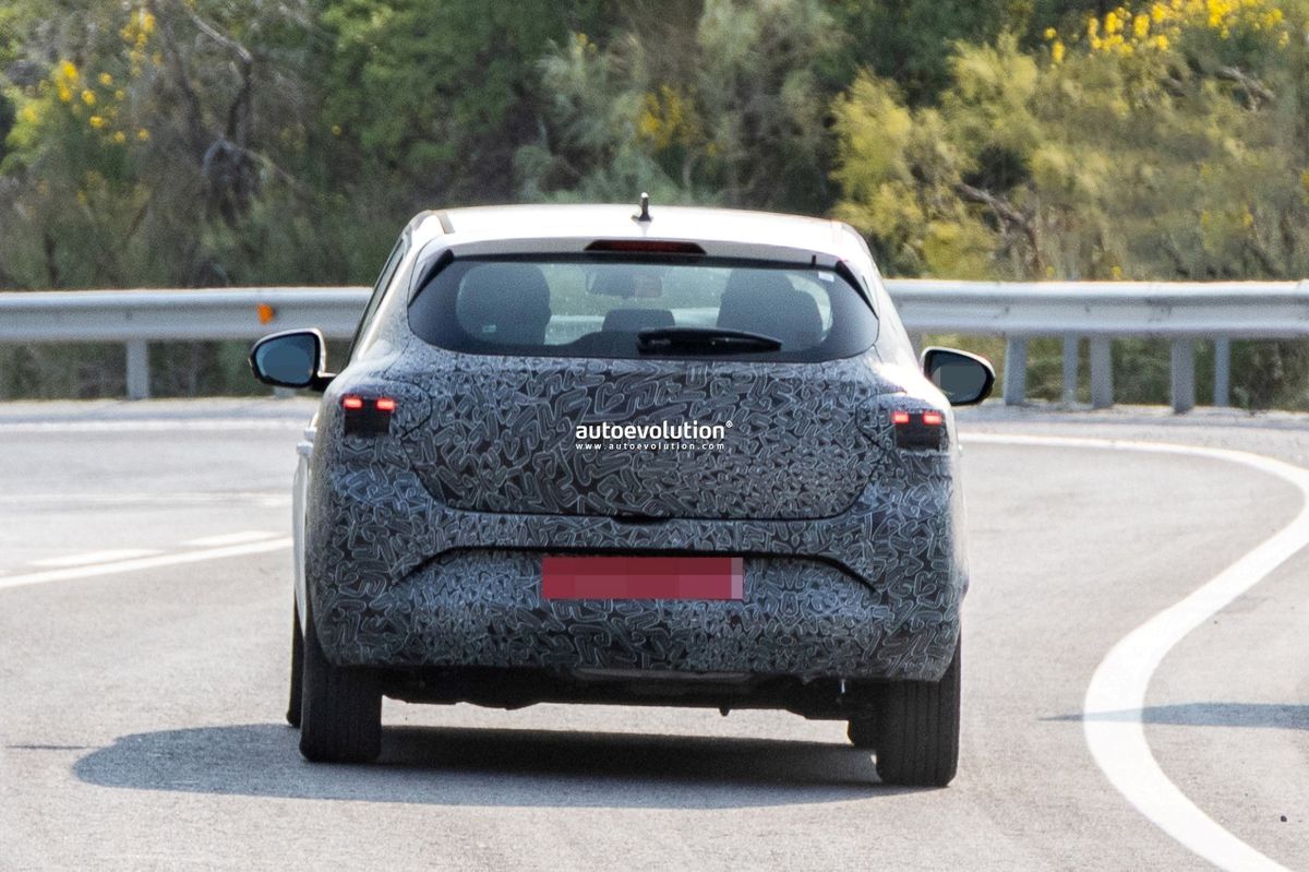 Imagini cu noua Dacia Sandero