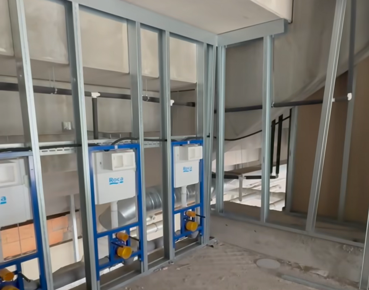 Sala polivalentă din inima Transilvaniei prinde contur: imagini de pe șantier