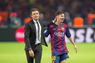 Luis Enrique îl ovaționează pe Leo Messi, înaintea optimii de finală de la Campionatul Mondial al Cluburilor