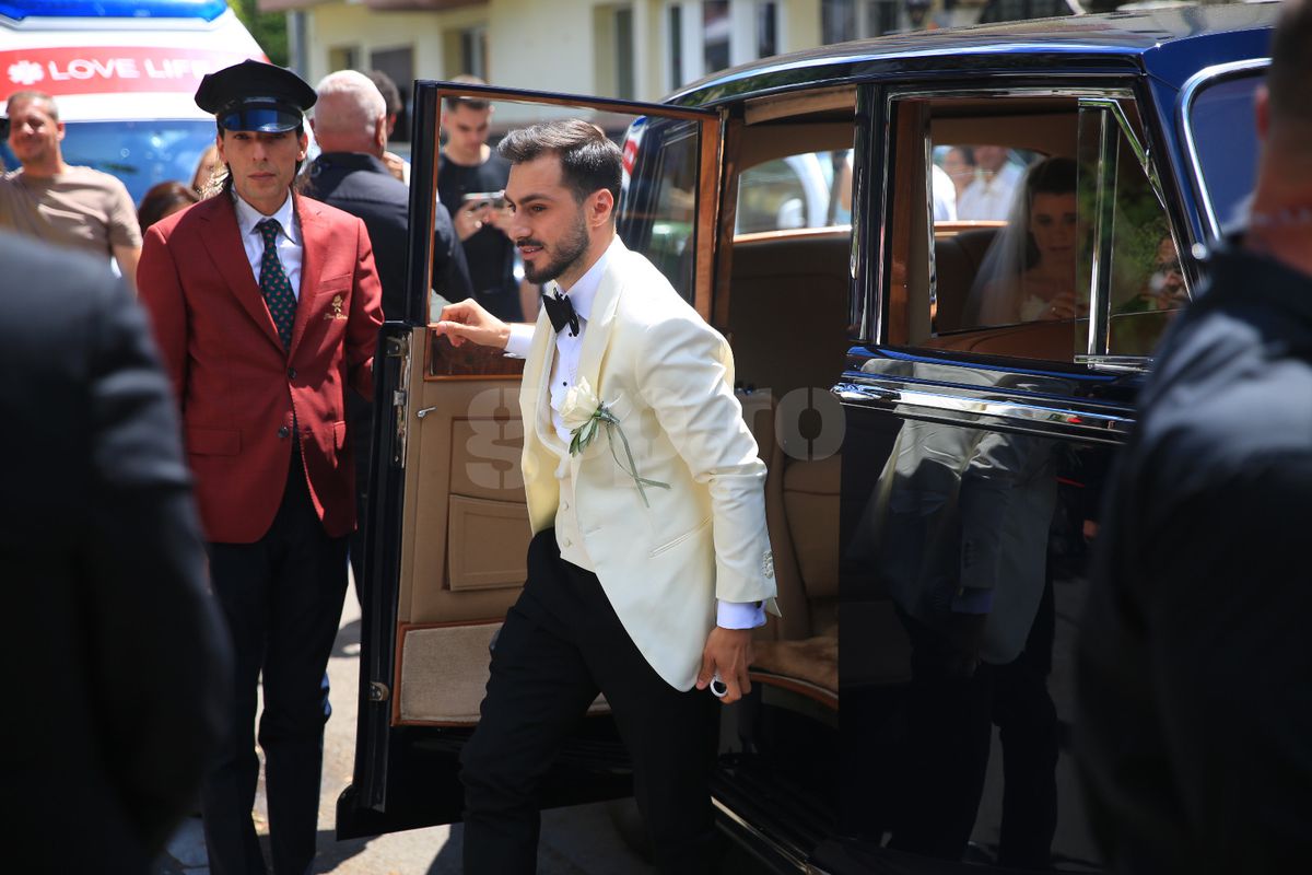 Doar 18 în toată lumea! Cu ce mașină au ajuns Kira Hagi și Thomas Ferfelis la nuntă » Surpriză din partea lui Ion Țiriac