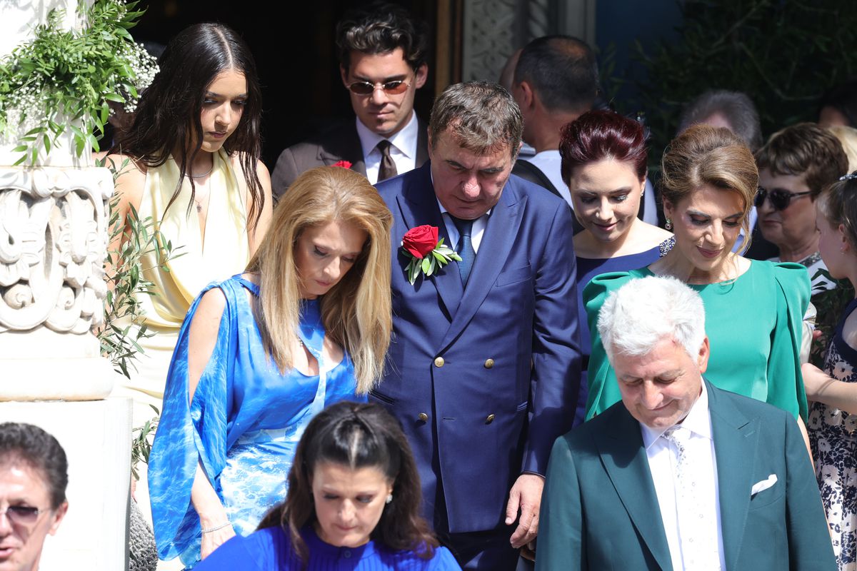 Imagini după cununia religioasă a Kirei Hagi cu Thomas Ferfelis