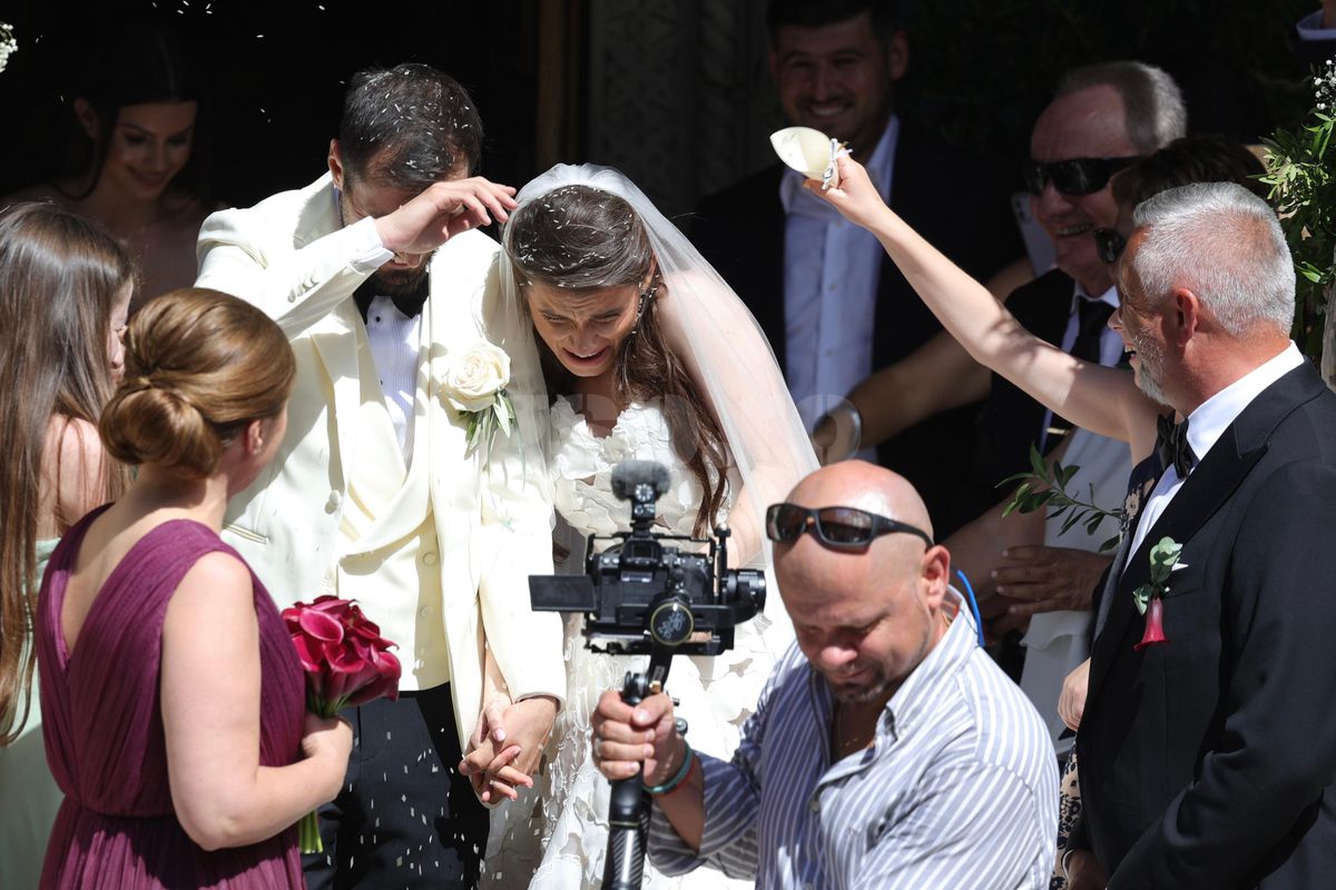 Kira Hagi a ajuns la biserica pentru slujba religioasa. Foto Ionuț Iordache