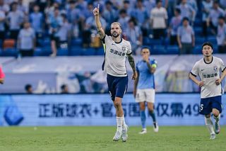 Gol și autogol pentru român în China, într-o singură repriză!