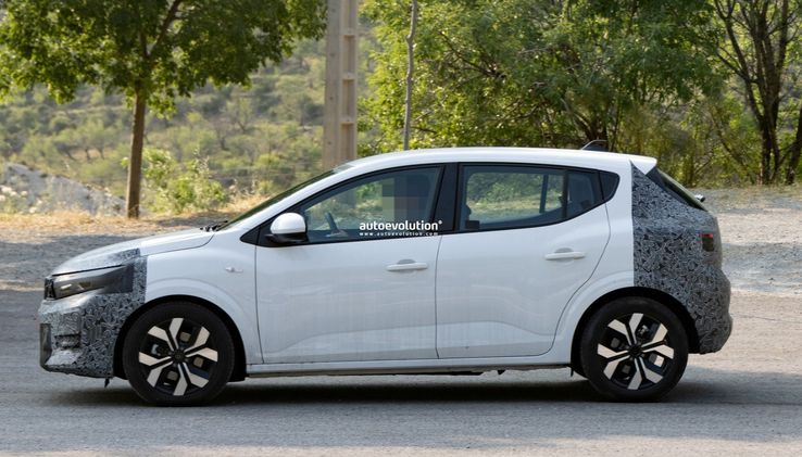 Imagini cu noua Dacia Sandero. foto Autoevolution