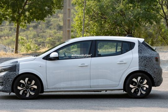Imagini cu noua Dacia Sandero. foto Autoevolution