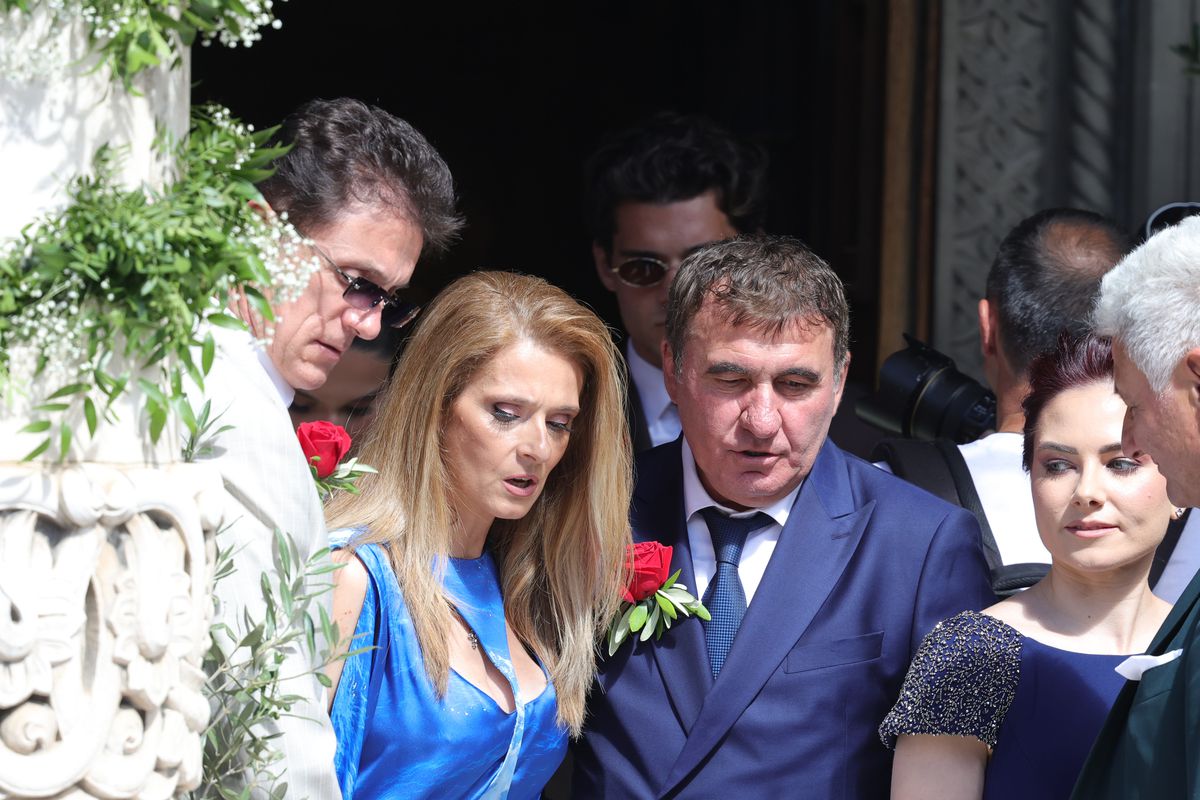 Imagini după cununia religioasă a Kirei Hagi cu Thomas Ferfelis