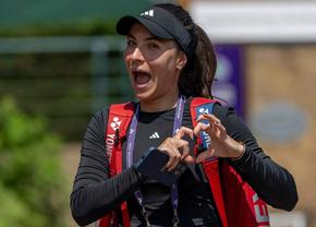 Două românce în acțiune în prima zi de la Wimbledon » Gabriela Ruse, reeditare a unui duel încins de la Australian Open