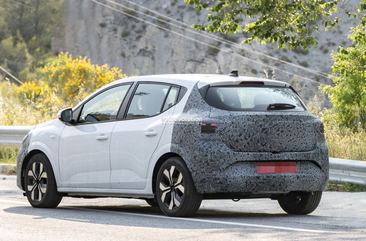 Imagini cu noua Dacia Sandero