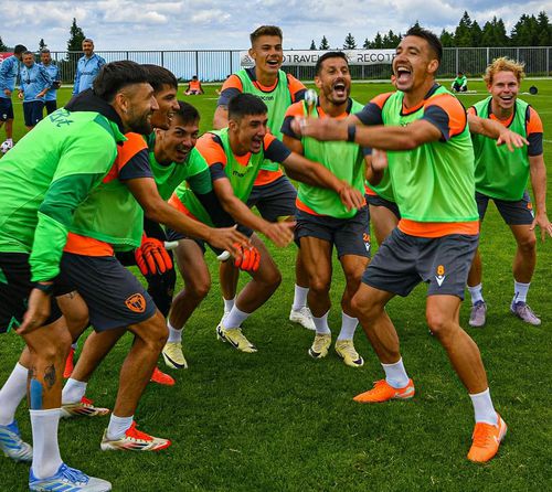 EXCLUSIV Alt sezon, altă distracție! Petrolul umblă la contractele jucătorilor: „Am redus!” + Cum arată clauzele de bonus pentru campionatul viitor