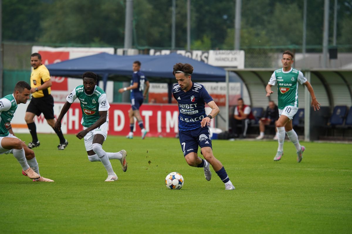 Mărturie halucinantă în scandalul-monstru din Superliga: „A intrat peste jucător în cameră și l-a îmbrâncit peste masă. Un ciob i-a intrat în spate, îi putea fi fatal!”