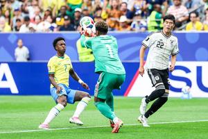 Brazilia - Japonia, în șaisprezecimile de la Campionatul Mondial » Primele ocazii din meci