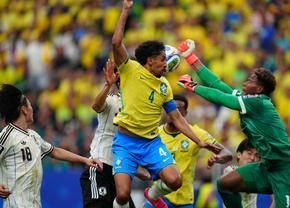 Brazilia s-a calificat dramatic în optimi la Campionatul Mondial » Gol DECISIV în minutul 90+5