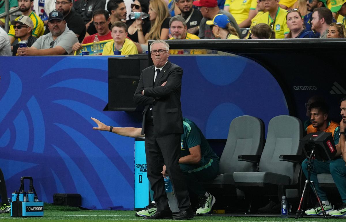 Brazilia - Japonia, în șaisprezecimile de la Campionatul Mondial // foto: Imago