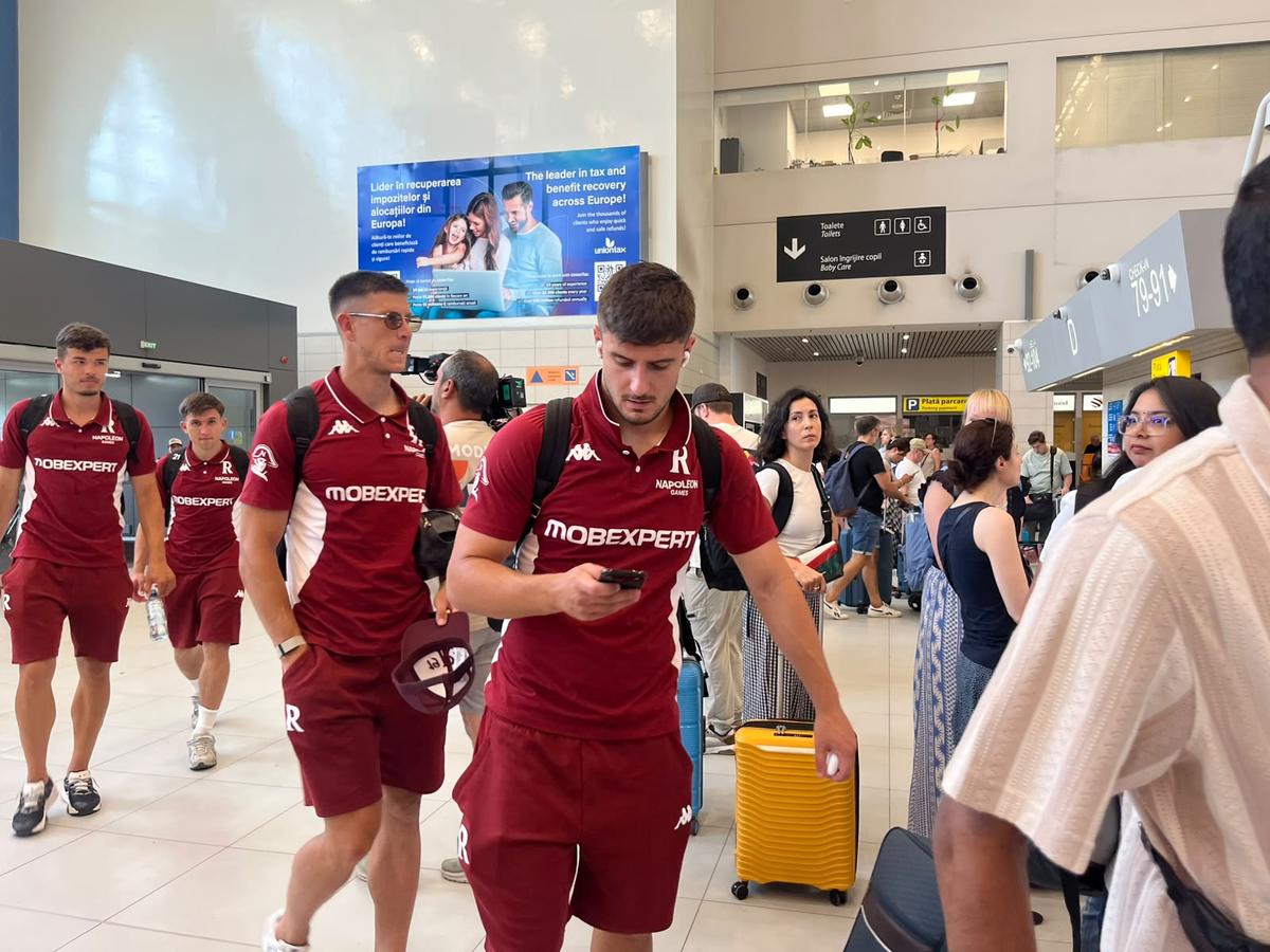 Rapid a plecat în Austria » Abia a fost transferat și a urcat în avion