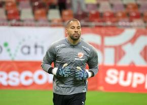 Devis Epassy pleacă de la Dinamo: are o ofertă dintr-un campionat de top din Europa