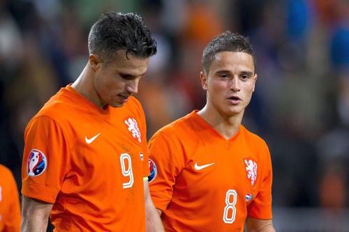 Robin Van Persie (stânga) și Ibrahim Afellay (dreapta), la naționala Olandei / Foto: Imago Images