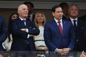 Cifre amețitoare: Gianni Infantino a zburat 66 de ore pentru a vedea 24 de meciuri la Campionatul Mondial