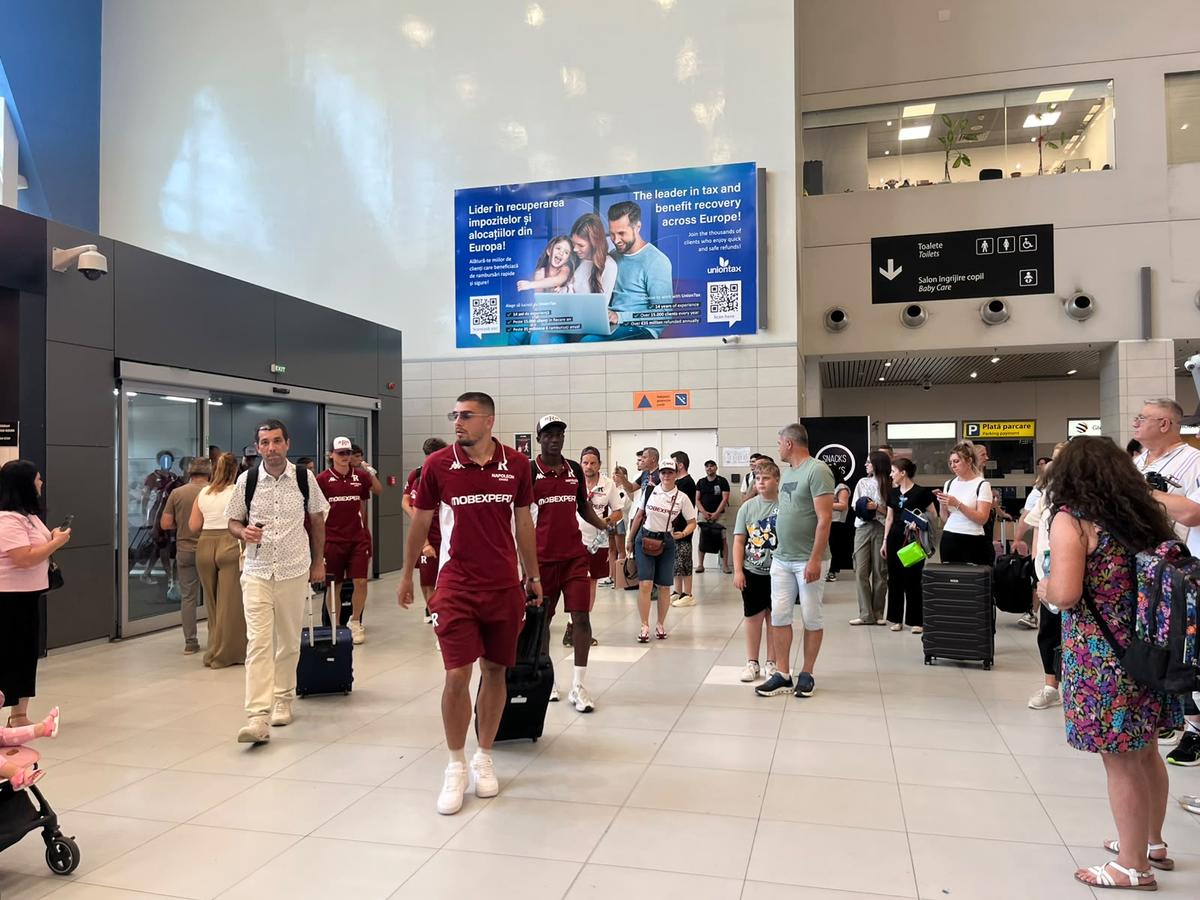 Rapid a plecat în Austria » Abia a fost transferat și a urcat în avion