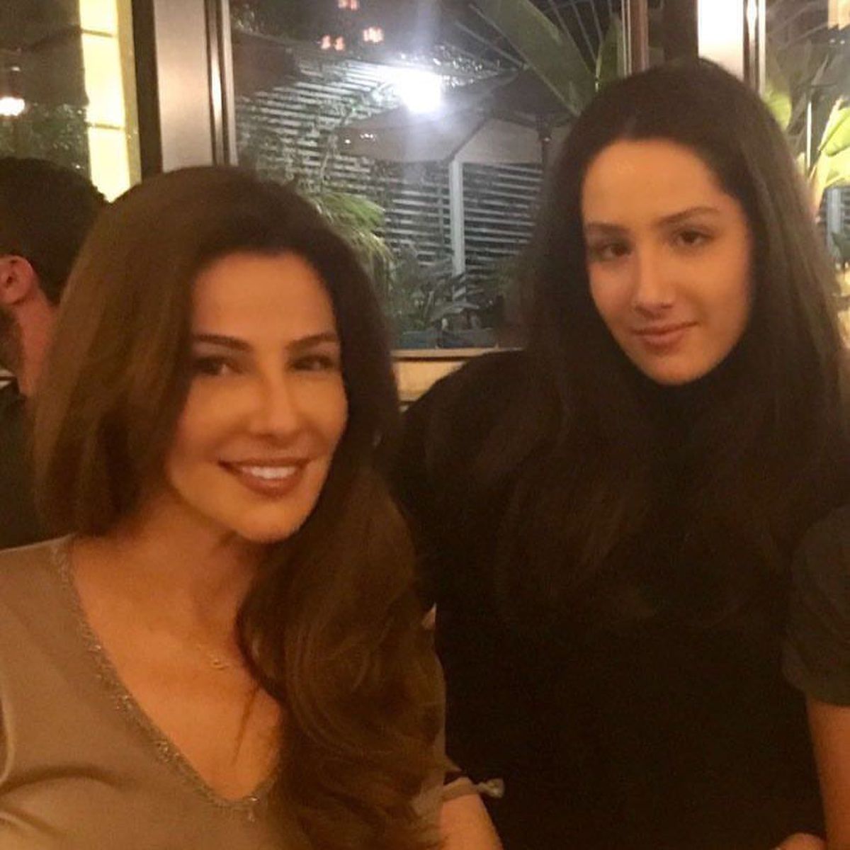 FOTO Naomi, fiica Oanei Cuzino, a ajuns la vârsta majoratului și arată superb: „Este versiunea mea mai bună”