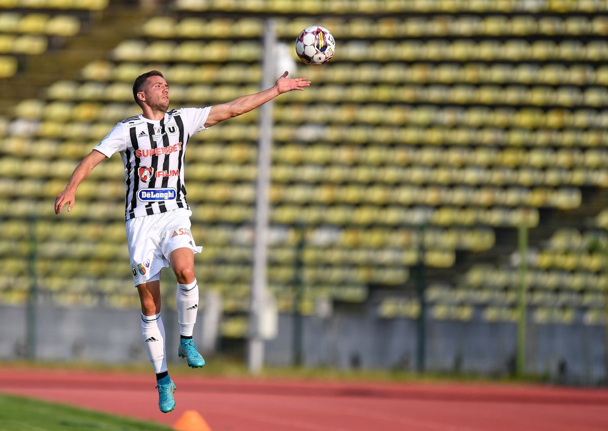 „ROȘU” direct în FC Argeș - U Cluj! Mladinovici a rupt echilibrul în minutul 39