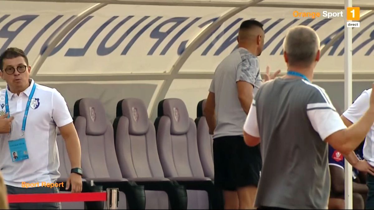 Conflict între antrenori în Liga 1, imediat după fluierul final: „N-am înțeles, îmi certa un jucător!”