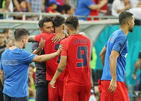 Nou MVP la FCSB » Dică a făcut invers decât Becali și l-a salvat: a fost cel mai bun jucător de pe teren!