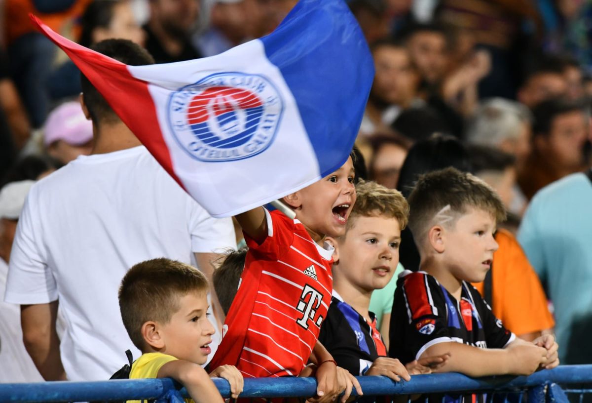 Elias Charalambous ca Reghecampf! Premieră la FCSB după 7 ani