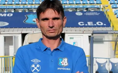 Florin Bejinaru, fost fotbalist și antrenor al celor de la Pandurii Târgu Jiu, a murit vineri noapte, la 54 de ani.