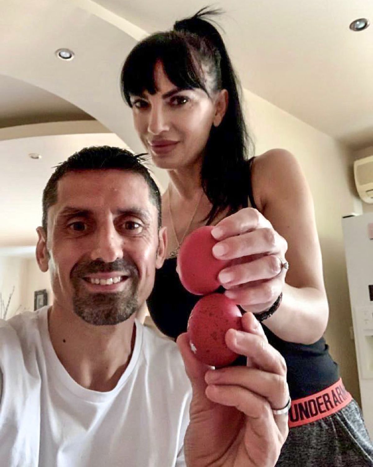 Mihaela Dănciulescu face senzație la piscină: imaginea postată de Danciu cu soția
