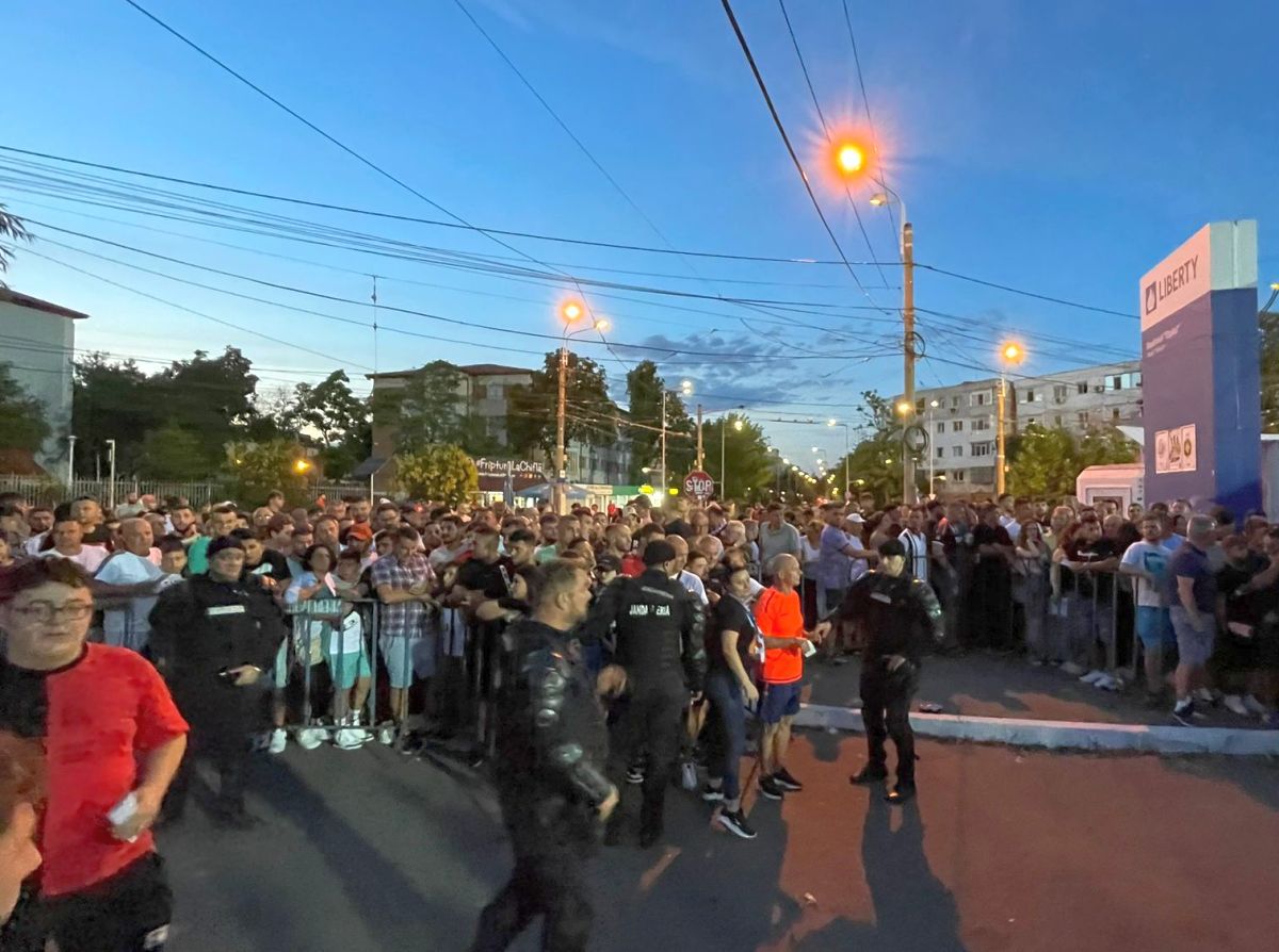 Efectul FCSB » Imagini incredibile surprinse de GSP înaintea meciului de la Galați: vicecampioana a „aprins” un oraș întreg