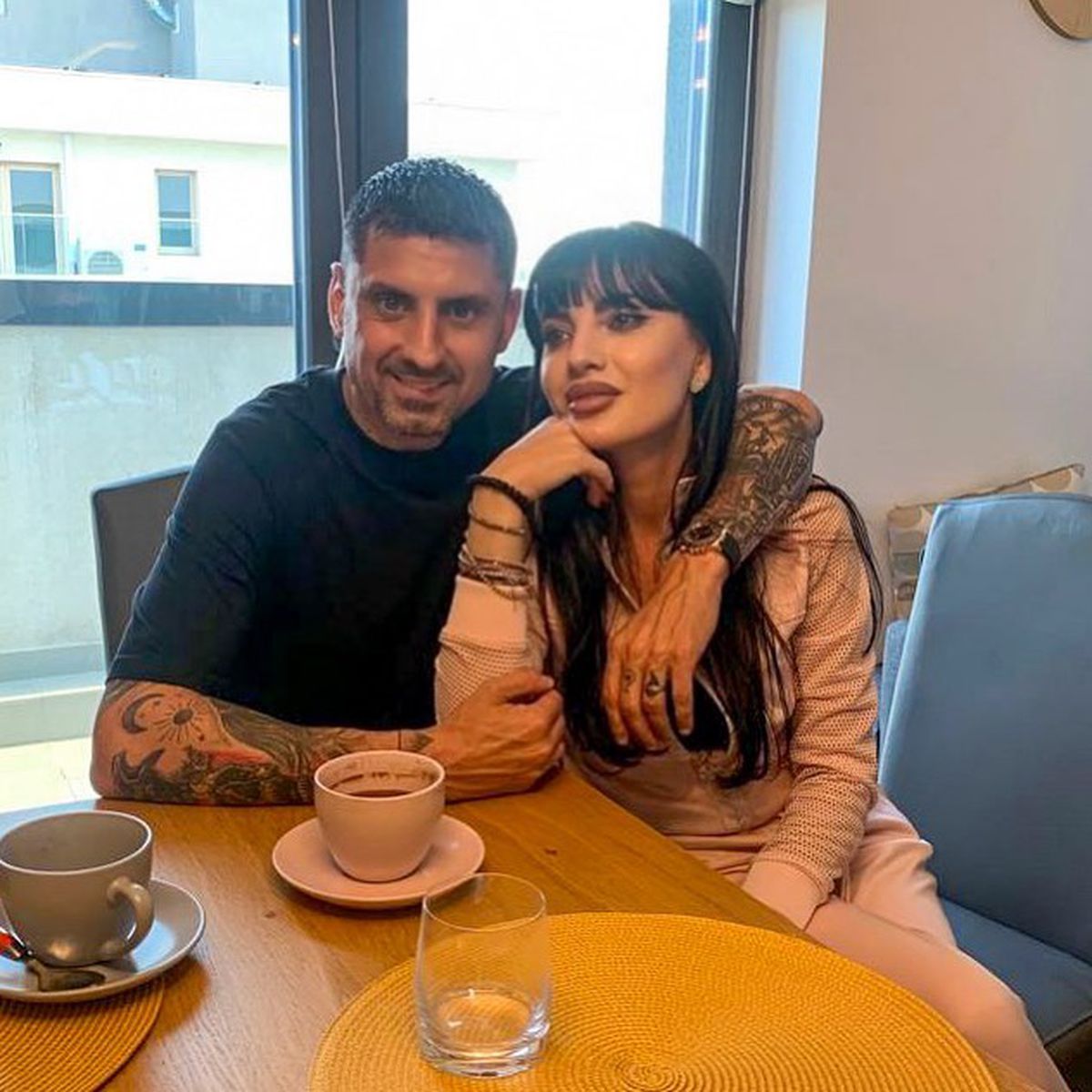 Mihaela Dănciulescu face senzație la piscină: imaginea postată de Danciu cu soția