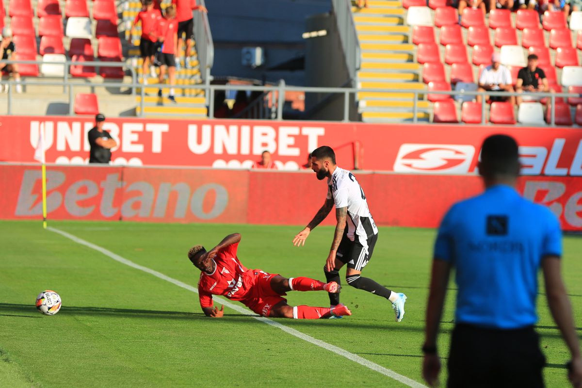 Nimic la nimic » U Cluj rămâne neînvinsă în Superliga, iar UTA este fără victorie în acest sezon