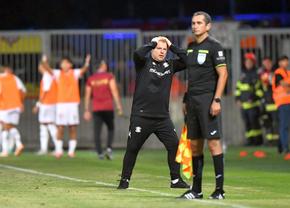 Neil Lennon, după eșecul Rapidului din derby: „Nu avem nicio scuză. Jucătorii sunt fragili, au rămas cu probleme din sezonul trecut”