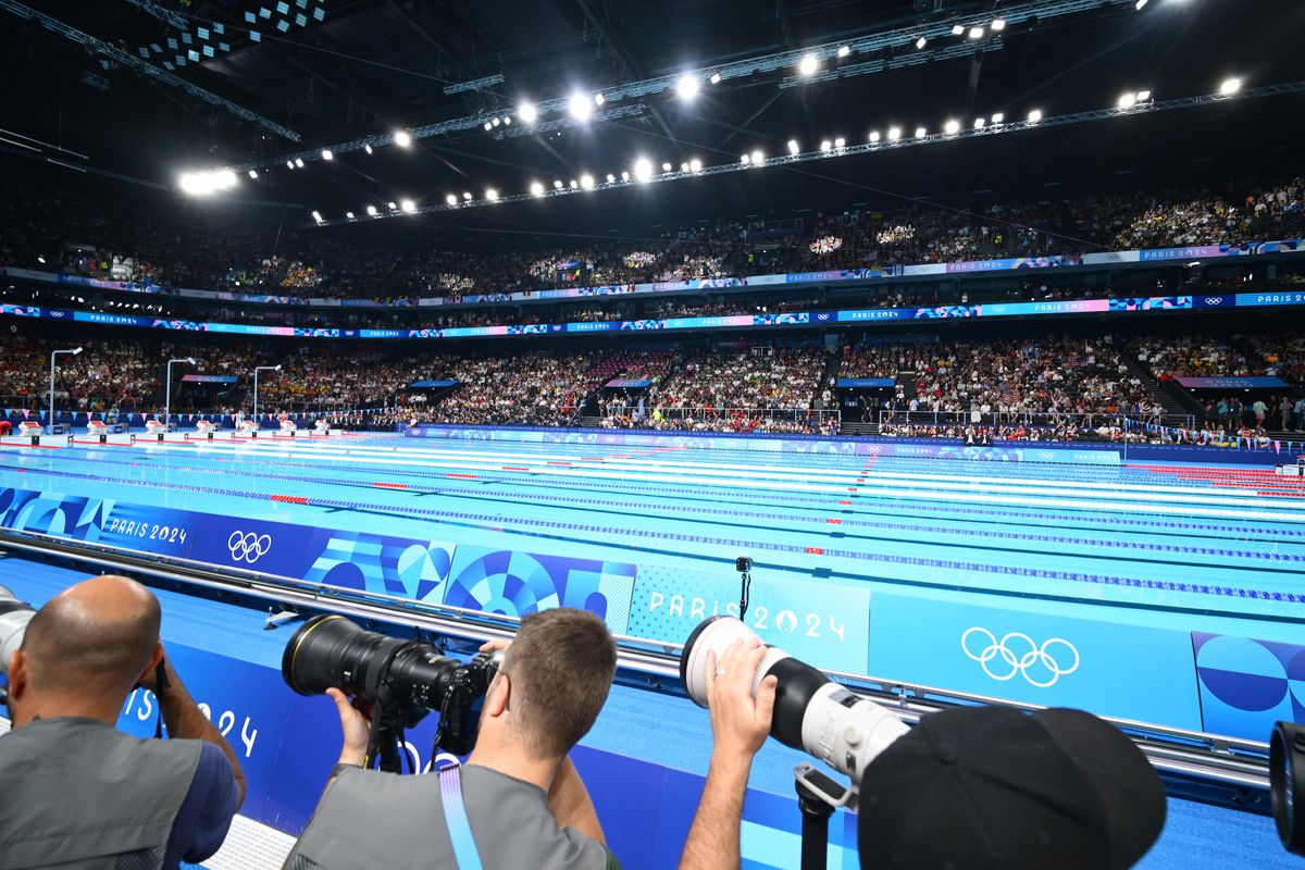 ISTORIE! David Popovici, medalie de AUR pentru România la 200 de metri liber! Avem primul campion olimpic din istoria înotului masculin românesc!