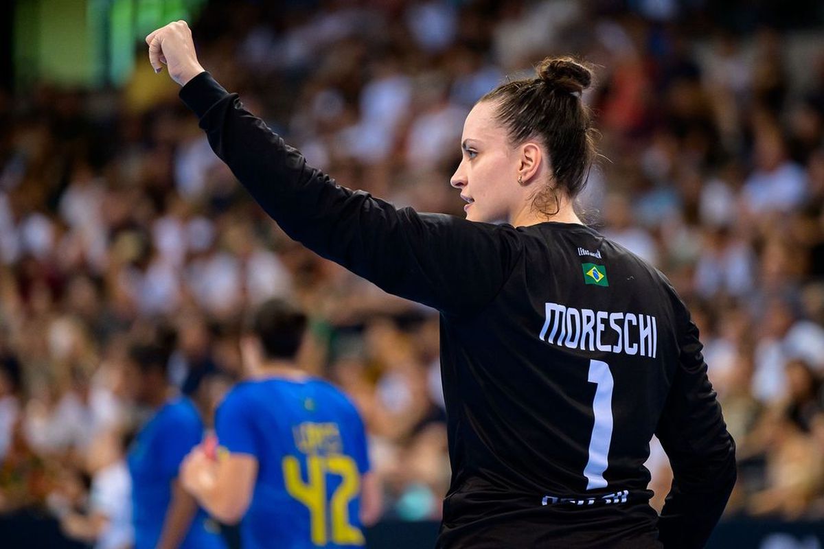 Gabriela Moreschi, cea mai urmărită jucătoare de handbal pe rețelele de socializare. Foto: Instagram