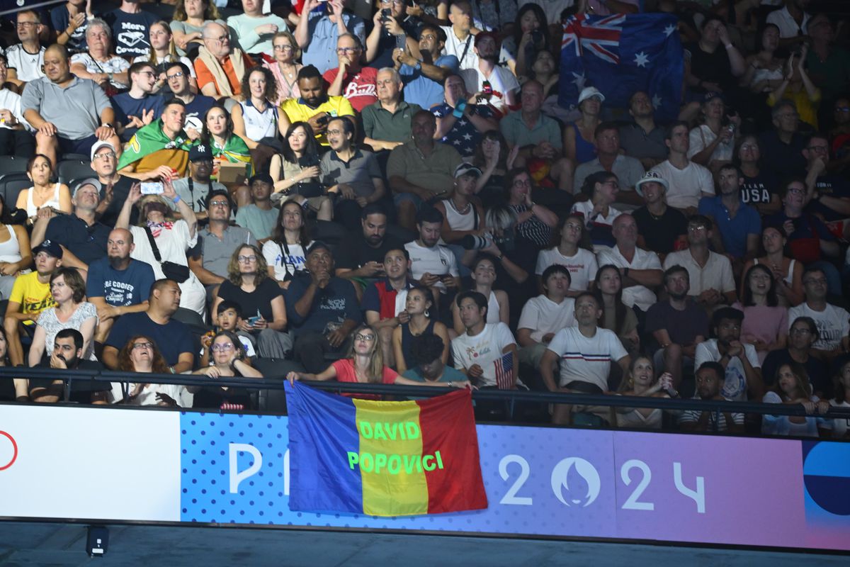 ISTORIE! David Popovici, medalie de AUR pentru România la 200 de metri liber! Avem primul campion olimpic din istoria înotului masculin românesc!