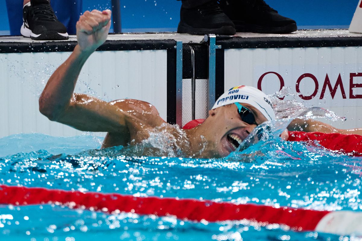 „Ar fi trebuit să plâng ca un bărbat adevărat” » David Popovici, dialog cu cărțile pe față: „Plec să scap de atenție și recompense”