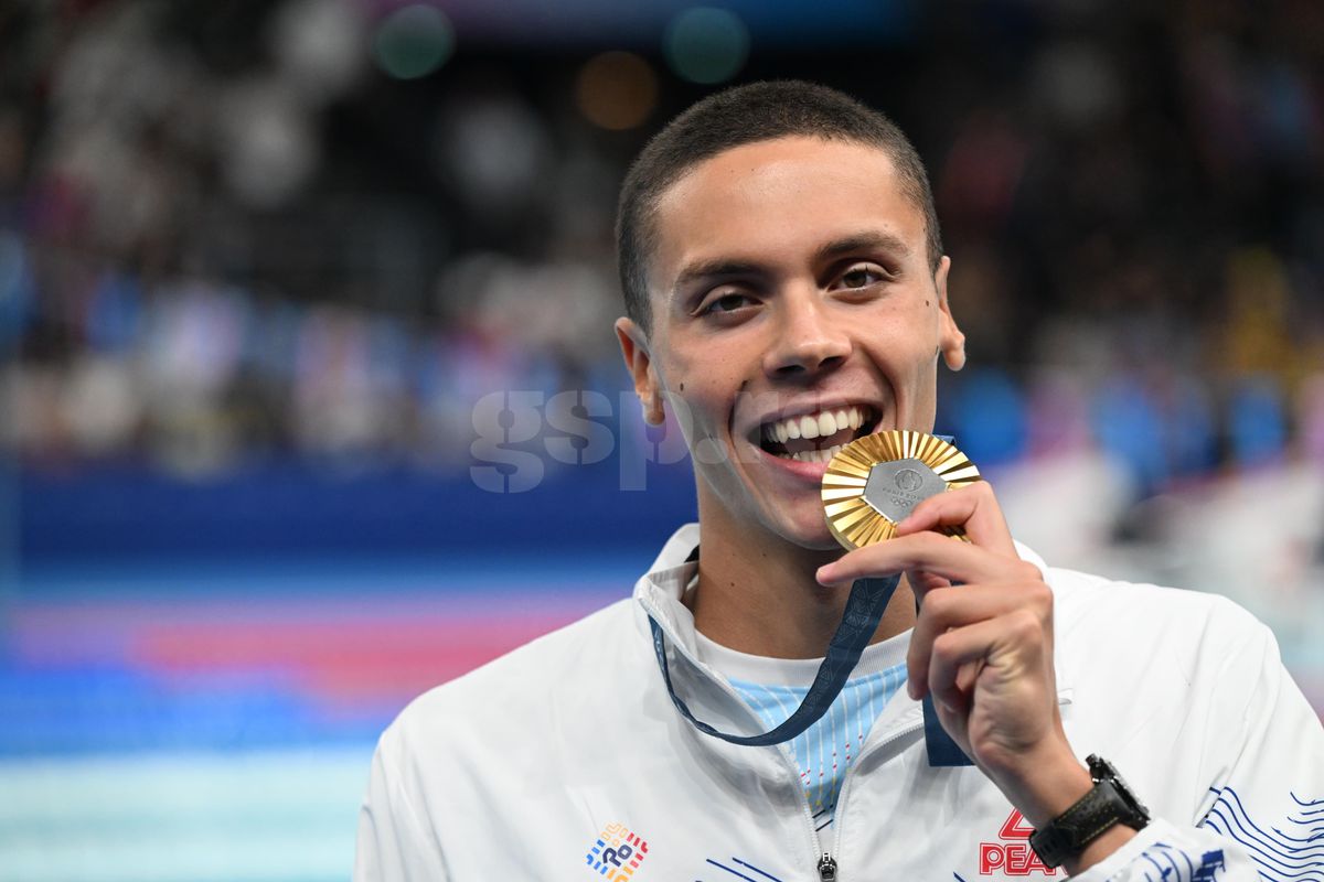 ISTORIE! David Popovici, medalie de AUR pentru România la 200 de metri liber! Avem primul campion olimpic din istoria înotului masculin românesc!