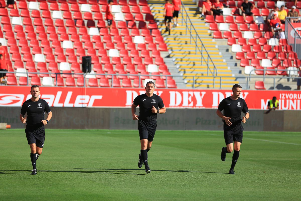 După succesul en fanfare cu CFR, U Cluj continuă campania de transferuri » A semnat un fundaș central din Elveția