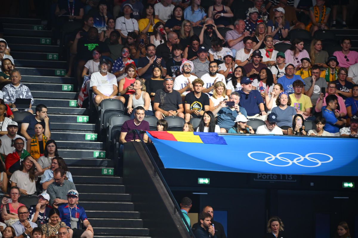 ISTORIE! David Popovici, medalie de AUR pentru România la 200 de metri liber! Avem primul campion olimpic din istoria înotului masculin românesc!