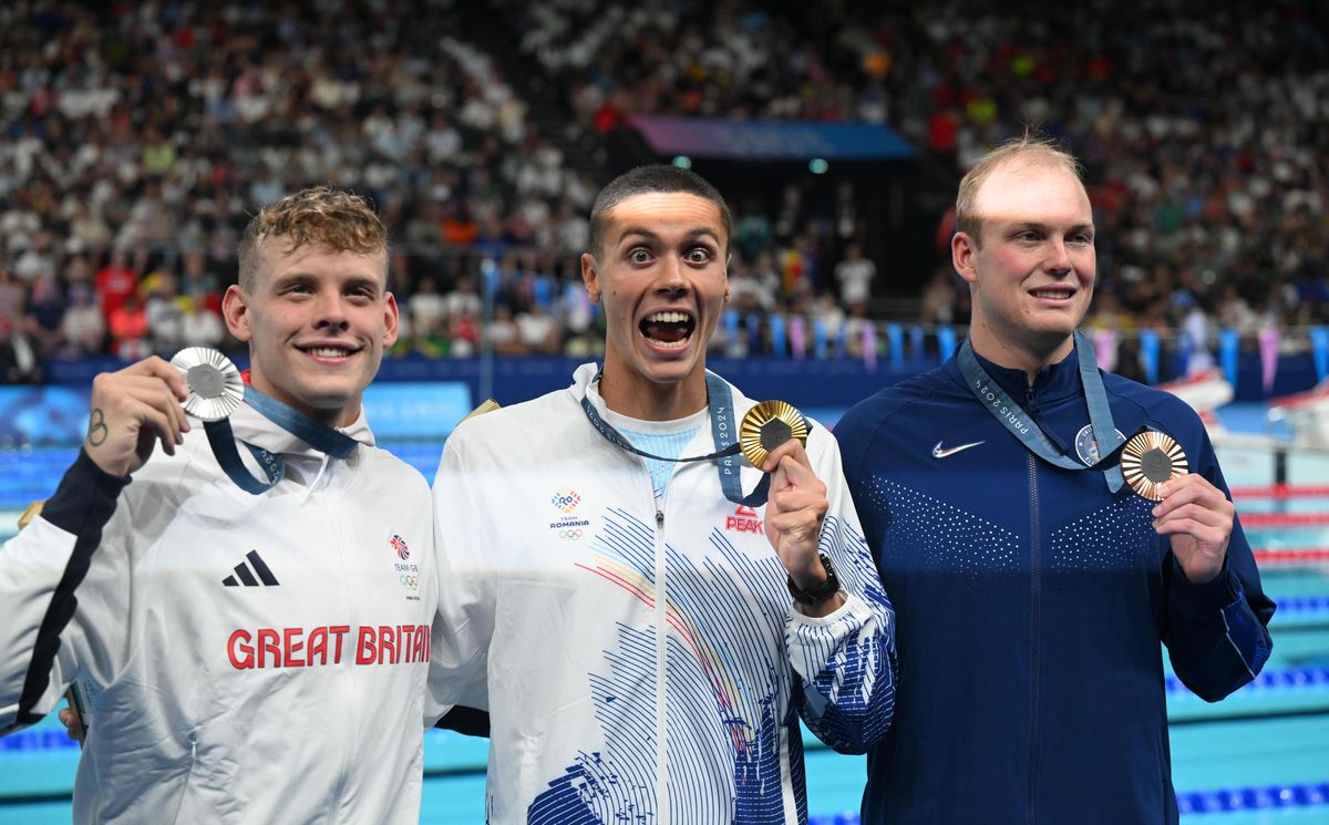 ISTORIE! David Popovici, medalie de AUR pentru România la 200 de metri liber! Avem primul campion olimpic din istoria înotului masculin românesc!