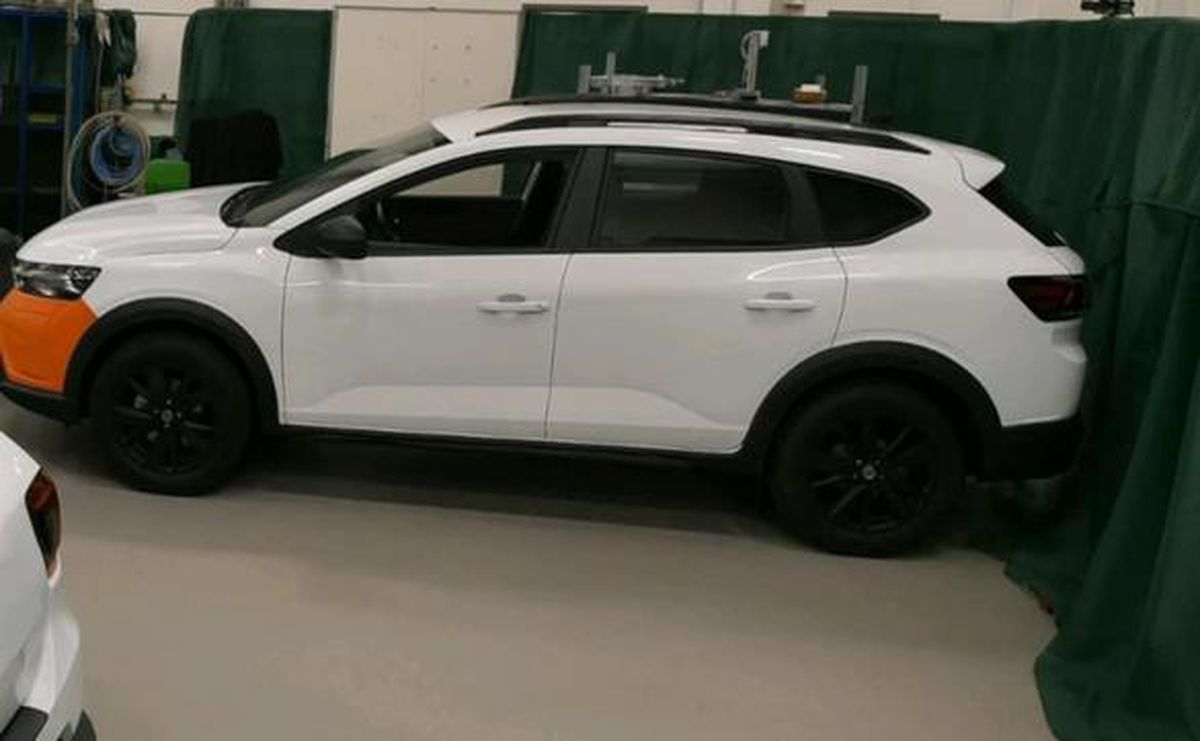 Noua Dacia își schimbă numele chiar înainte de lansare: „Varianta mai elegantă și mai scumpă”