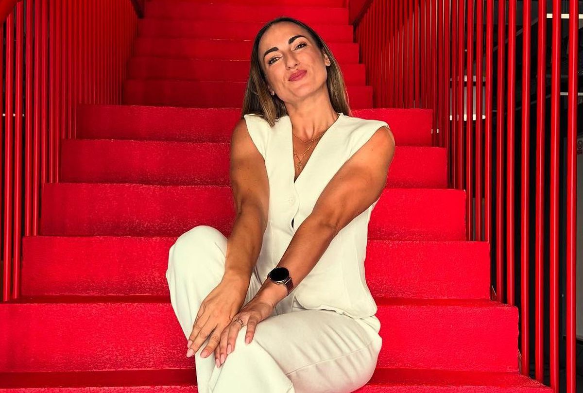 Anca Bucur - La feminin