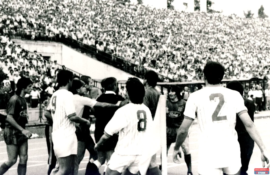 Mircea Lucescu cere oficial întoarcerea la Dinamo a Cupei României 1988, finală abandonată de Steaua la ordinul lui Valentin Ceaușescu » Gică Popescu îl susține, Răzvan Lucescu invocă ”un sistem mafiot”