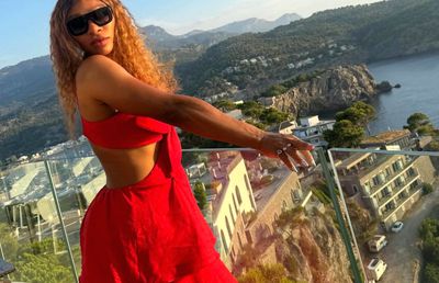 „Lady în red” » Serena Williams, așa cum n-ai mai văzut-o! Apariție după o transformare fizică totală