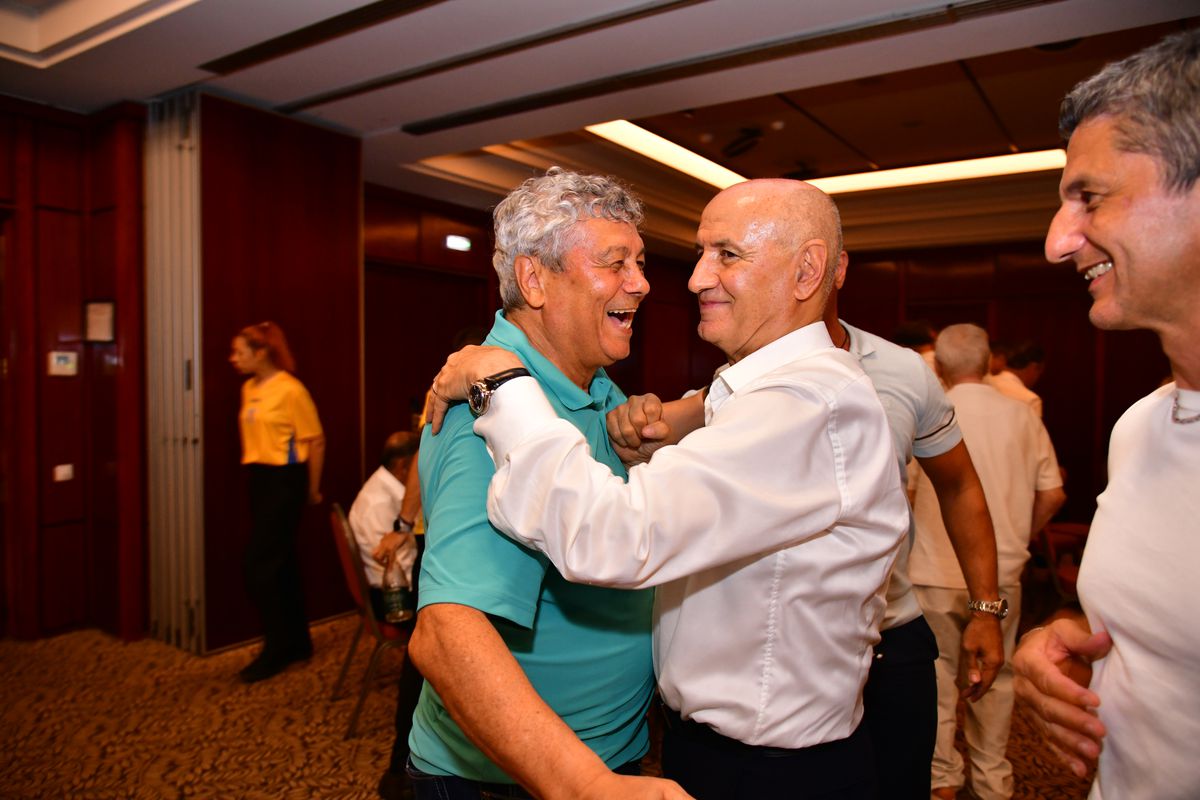 Imagini memorabile de la petrecerea lui Mircea Lucescu! George Copos a „rupt ariciul” buzunarului și a aruncat timid cu bani în lăutari